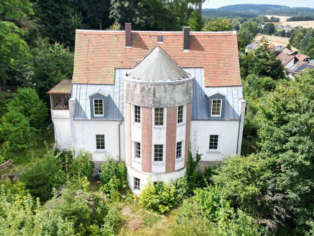 Villa zum Kauf 390.000 € 9 Zimmer 294,8 m² 5.325 m² Grundstück frei ab sofort Helmbrechts 95233