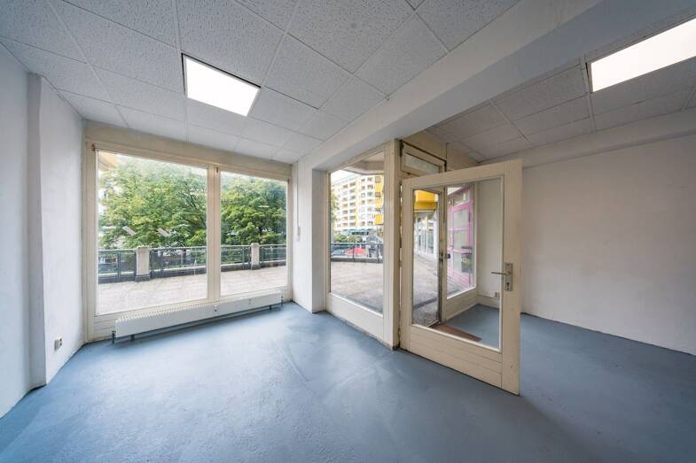Bürogebäude zur Miete provisionsfrei 763 € 42,4 m² Bürofläche Adalbertstr. 4 Kreuzberg Berlin 10999