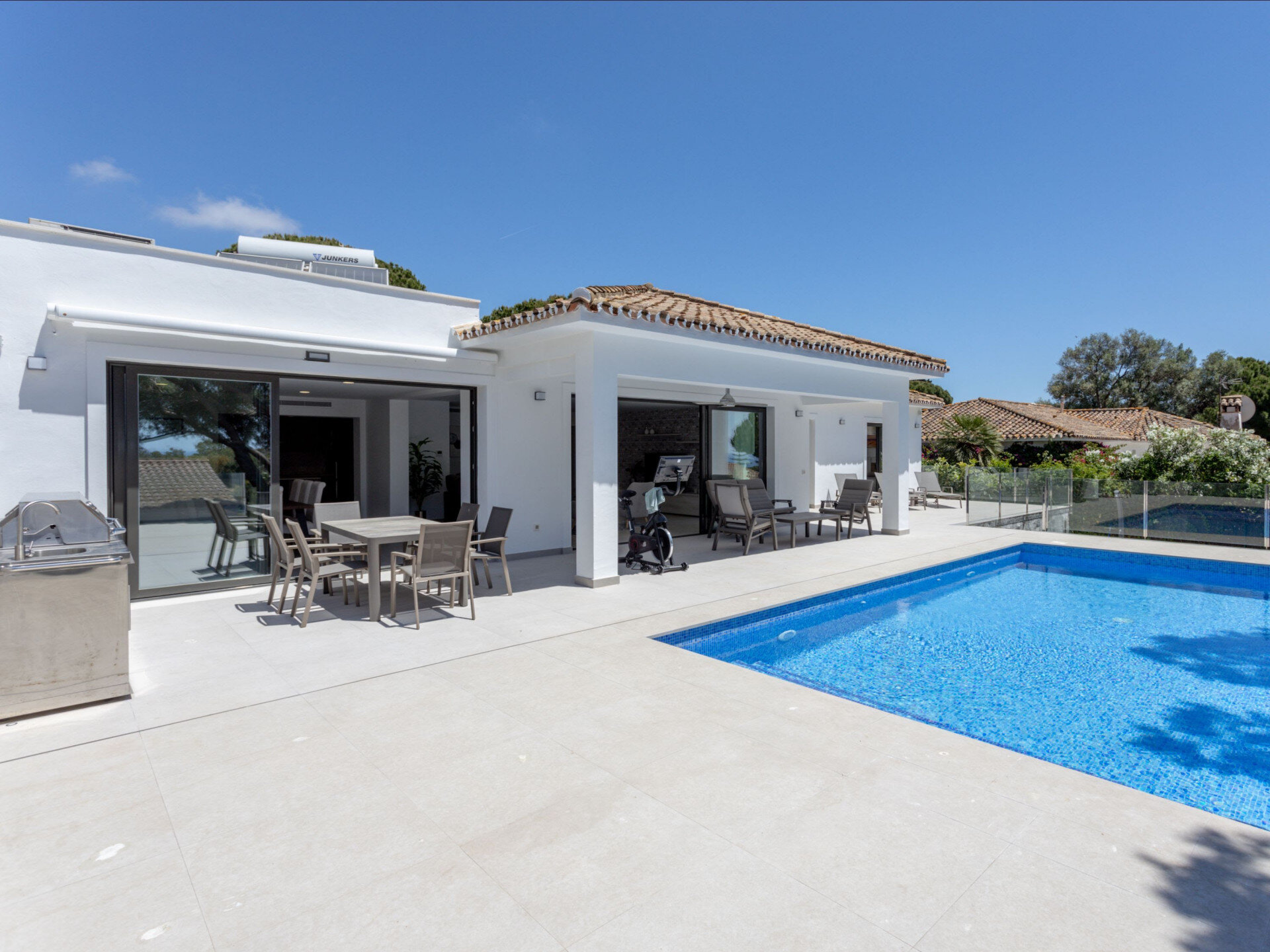 Villa zum Kauf 1.850.000 € 5 Zimmer 347 m²<br/>Wohnfläche 1.041 m²<br/>Grundstück Marbella 29600