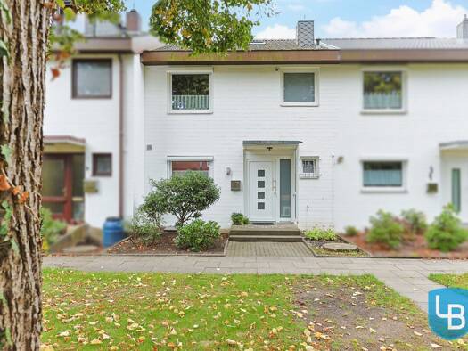Reihenmittelhaus zum Kauf 338.000 € 4 Zimmer 112,5 m² 246 m² Grundstück Plön 24306