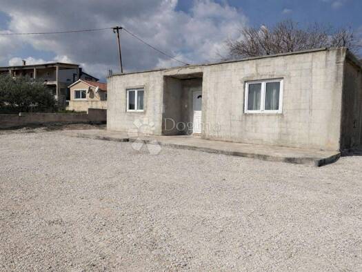 Einfamilienhaus zum Kauf 275.000 € 3 Zimmer 71 m² Plano, Trogir - Okolica Trogir 21220