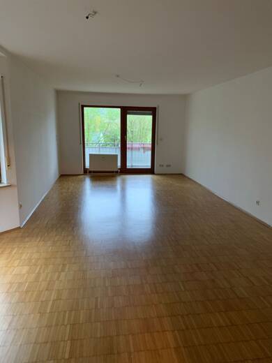 Wohnung zur Miete 1.090 € 1 Zimmer 89 m² frei ab sofort Großgartach Leingarten 74211
