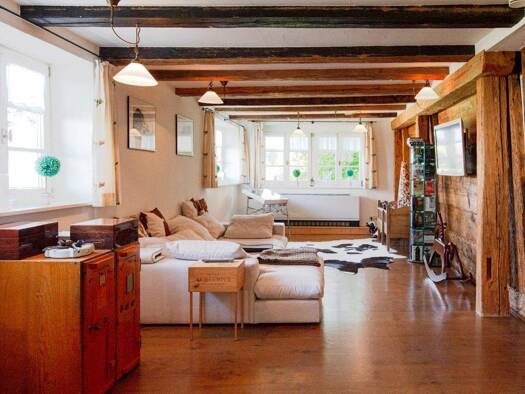 Sonstiges zum Kauf als Kapitalanlage geeignet 995.000 € 12 Zimmer 614 m² 1.365 m² Grundstück Gersbach Schopfheim 79650