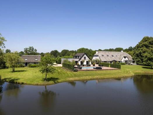 Bauernhaus zum Kauf 6.250.000 € 21 Zimmer 730 m² 33.832 m² Grundstück rijksstraatweg 177 Stichtse Vecht 3632 AC