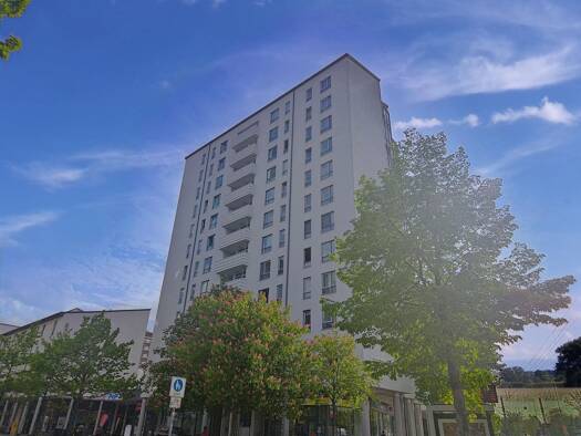 Wohnung zum Kauf 90.000 € 2 Zimmer 49,2 m² frei ab sofort Grünau-Mitte West 04209