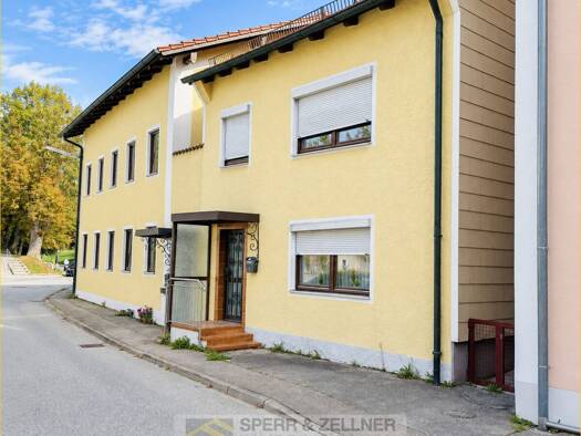 Doppelhaushälfte zum Kauf 259.000 € 3 Zimmer 124,8 m² 149 m² Grundstück Dorfen Dorfen 84405