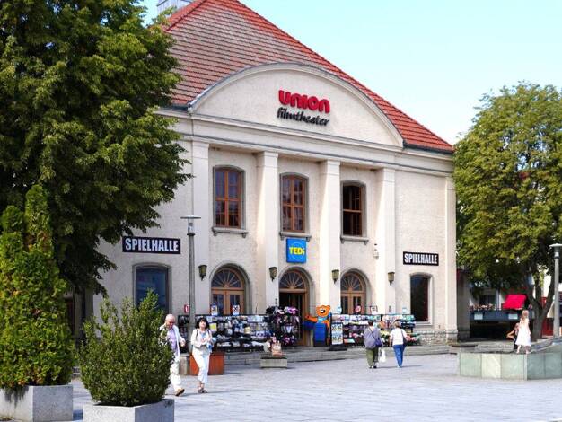 Bürogebäude zum Kauf provisionsfrei als Kapitalanlage geeignet 1.640.000 € 2.267 m² 2.289 m² Grundstück Friedrichstraße 21 Prenzlau Prenzlau 17291