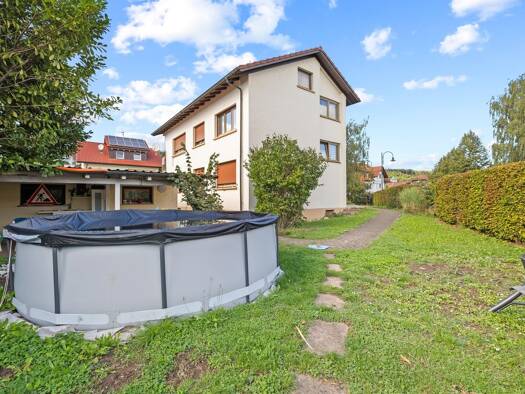 Mehrfamilienhaus zum Kauf 360.000 € 8 Zimmer 141 m² 738 m² Grundstück Wutöschingen Wutöschingen 79793