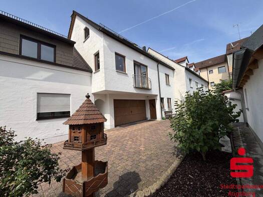 Doppelhaushälfte zum Kauf 449.000 € 4,5 Zimmer 102,6 m² 107,5 m² Grundstück frei ab 01.05.2026 Lechhausen Augsburg 86165