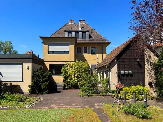 Mehrfamilienhaus zum Kauf 990.000 € 252 m² 971 m² Grundstück Unterbürg Östliche Außenstadt 90482