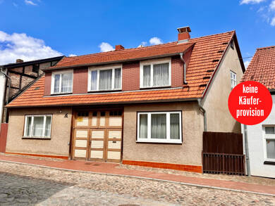 Reihenmittelhaus zum Kauf provisionsfrei 138.000 € 6 Zimmer 125 m² 546 m² Grundstück Burg Stargard Burg Stargard 17094