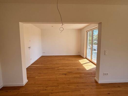 Wohnung zur Miete 1.300 € 2,5 Zimmer 100 m² Geschoss 1/1 frei ab 01.11.2026 Stadtgebiet Göppingen 73035