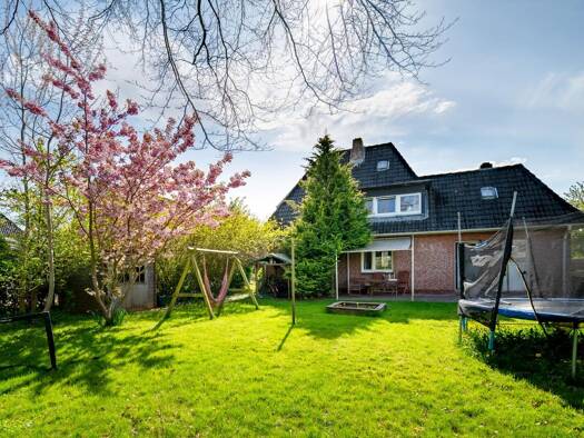 Einfamilienhaus zum Kauf 275.000 € 4 Zimmer 89,9 m² 874 m² Grundstück Oldenswort 25870