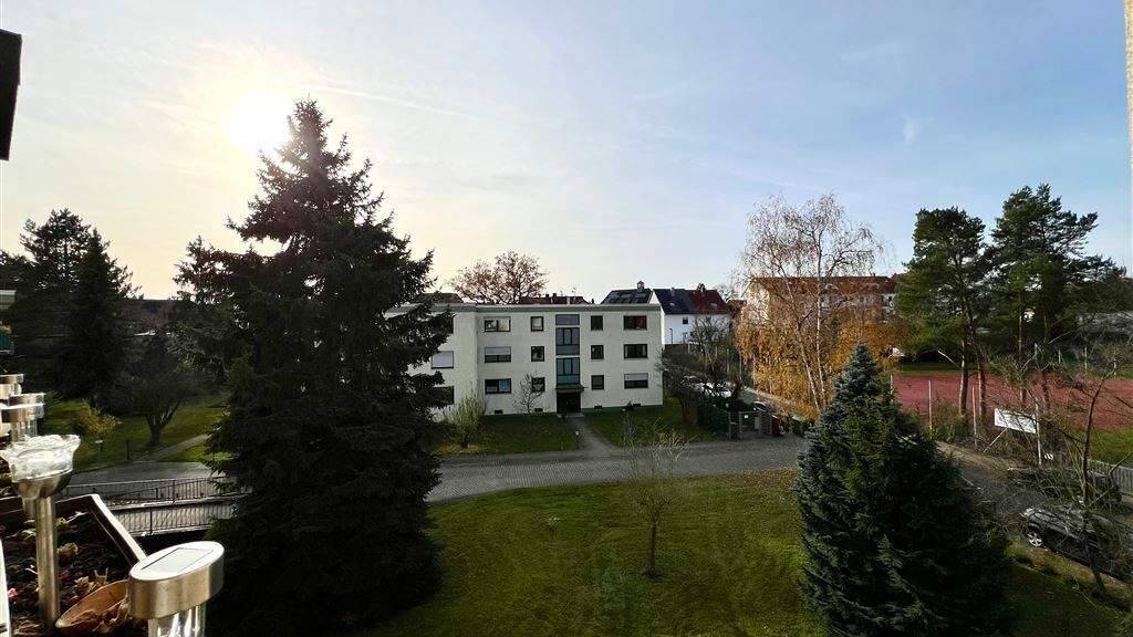 Wohnung zum Kauf 320.000 € 3 Zimmer 86 m² 2. Geschoss Buckenhof , Mittelfr 91054