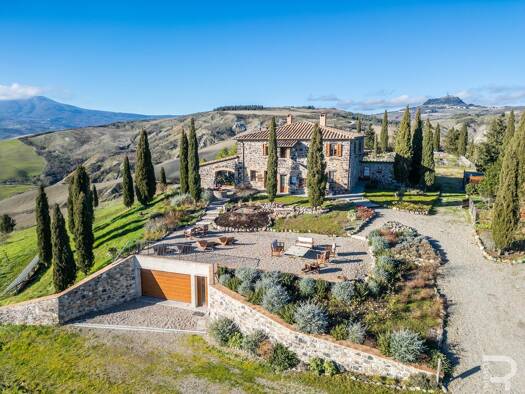 Haus zum Kauf 1.950.000 € 5 Zimmer 550 m² 20.000 m² Grundstück frei ab sofort Radicofani