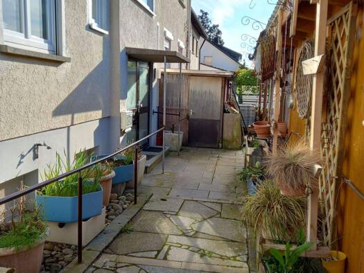 Mehrfamilienhaus zum Kauf 595.000 € 12 Zimmer 210 m² 690 m² Grundstück frei ab sofort Dußlingen 72144