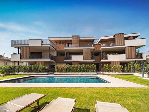 Penthouse zum Kauf 1.350.000 € 4 Zimmer 107,5 m² 2. Geschoss Via Dosso 65 Lazise 37017