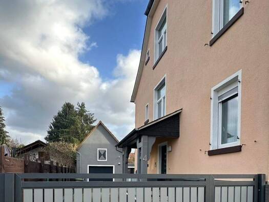 Mehrfamilienhaus zum Kauf 10 Zimmer 223 m² 591 m² Grundstück Hungen 35410