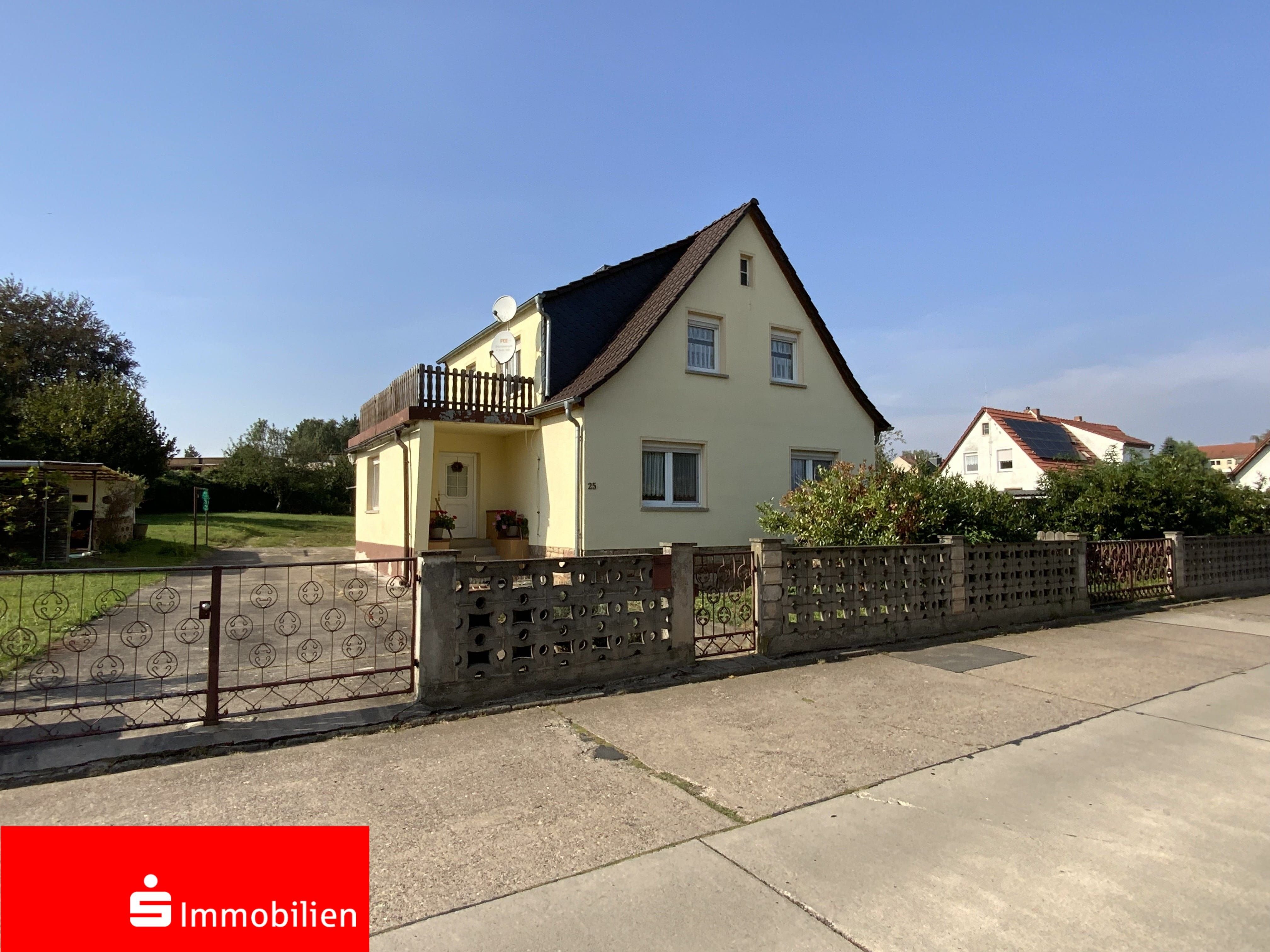 Einfamilienhaus zum Kauf provisionsfrei 129.000 € 5 Zimmer 130 m²<br/>Wohnfläche 2.150 m²<br/>Grundstück Roßleben Roßleben-Wiehe 06571