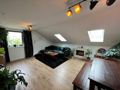 Wohnung zur Miete 1.150 € 3 Zimmer 108 m² Dachgeschoss frei ab 01.09.2025 Neudorf Pettendorf 93186
