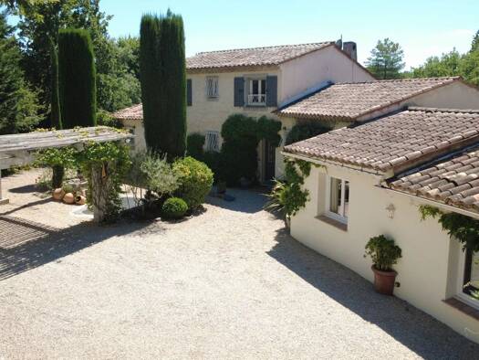 Einfamilienhaus zum Kauf 980.000 € 6 Zimmer 260 m² 2.240 m² Grundstück Callian 83440