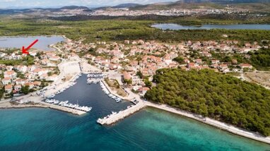 Grundstück zum Kauf 142.500 € 890 m² Grundstück Sibenik 22030