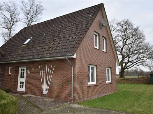Doppelhaushälfte zur Miete 850 € 4 Zimmer 125 m² 800 m² Grundstück Ocholt Westerstede 26655