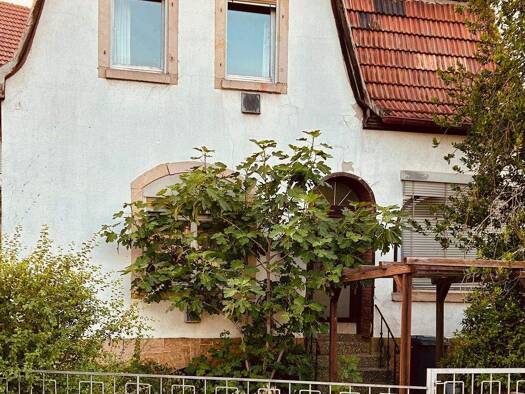 Einfamilienhaus zum Kauf 275.000 € 4 Zimmer 115 m² 400 m² Grundstück frei ab sofort Wachenheim an der Weinstraße 67157