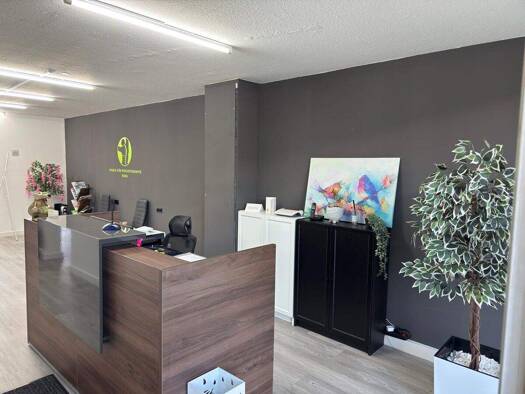 Bürofläche zur Miete 995 € 4 Zimmer 97 m² Bürofläche Plataneallee 5a Kerpen 50171