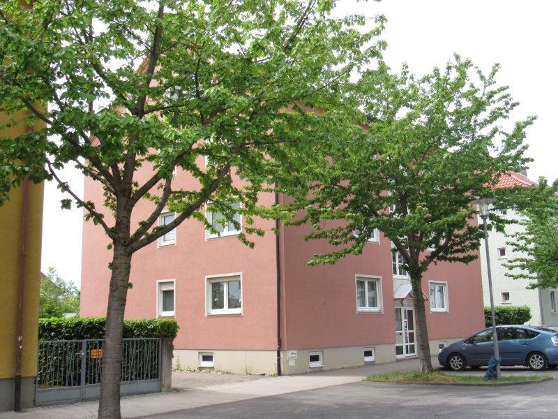 Wohnung zum Kauf 175.000 € 3 Zimmer 74,9 m²<br/>Wohnfläche 2.<br/>Geschoss ab sofort<br/>Verfügbarkeit Bergl Schweinfurt 97424