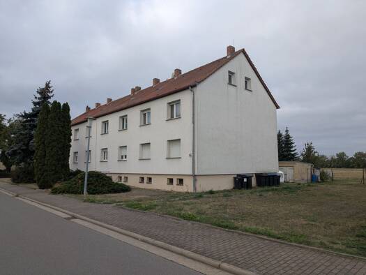 Mehrfamilienhaus zum Kauf 249.000 € 24 Zimmer 480 m² 2.103 m² Grundstück Globig Kemberg 06901