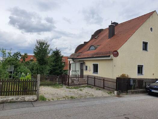 Doppelhaushälfte zum Kauf 160.000 € 2 Zimmer 110 m² 304 m² Grundstück frei ab sofort Vilsbiburg 84137