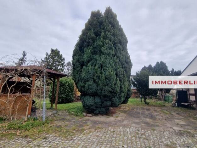Mehrfamilienhaus zum Kauf als Kapitalanlage geeignet 635.000 € 280 m² 1.300 m² Grundstück Nauen 14641