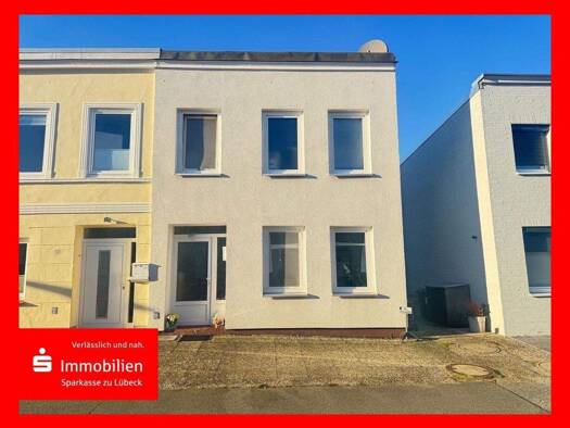 Mehrfamilienhaus zum Kauf 199.900 € 4 Zimmer 82 m² 141 m² Grundstück St. Lorenz Nord Lübeck, St. Lorenz Nord 23554