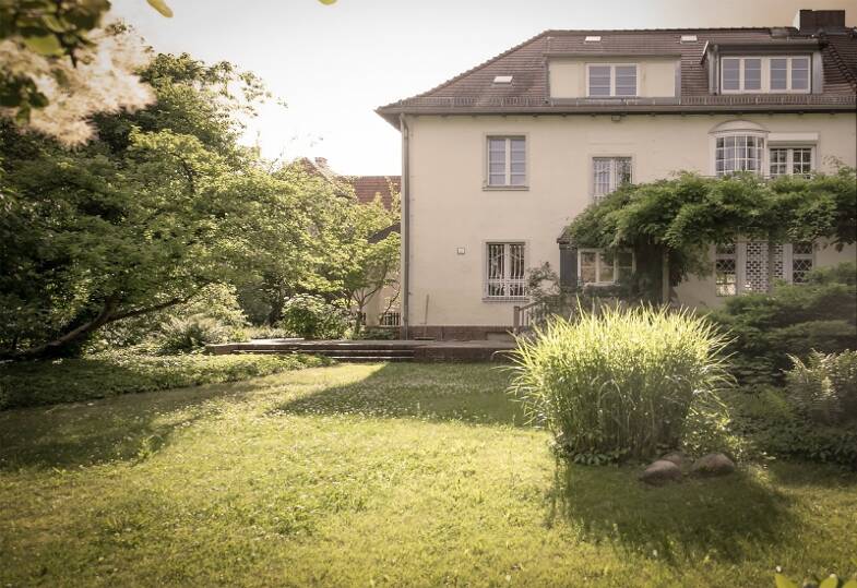 Einfamilienhaus zur Miete 5.900 € 9 Zimmer 320 m² 950 m² Grundstück Wachtelstrasse 20 Dahlem Berlin 14195
