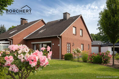 Doppelhaushälfte zum Kauf 348.000 € 5 Zimmer 129,7 m² 479 m² Grundstück Barmstedt 25355