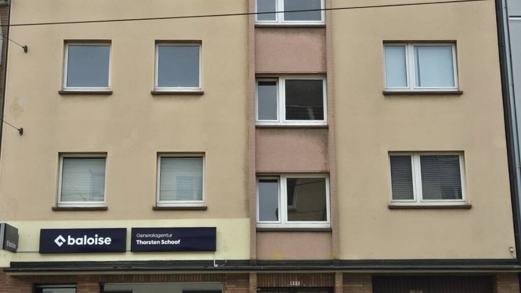 Mehrfamilienhaus zum Kauf 995.000 € 19 Zimmer 459 m² 545 m² Grundstück frei ab sofort Bergerhausen Essen 45136