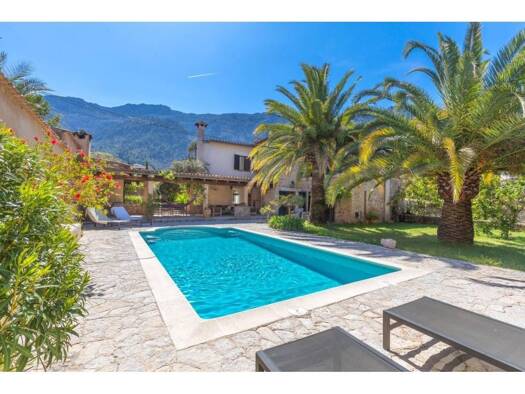 Villa zum Kauf 2.400.000 € 4 Zimmer 303 m² 770 m² Grundstück Sóller 00000