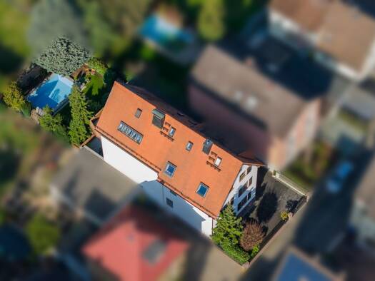 Mehrfamilienhaus zum Kauf 850.000 € 8,5 Zimmer 275,5 m² 507 m² Grundstück Bischofsheim 65474