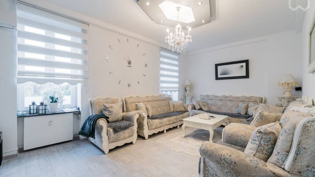 Wohnung zur Miete auf Zeit 3.950 € 4 Zimmer 101 m² frei ab 01.06.2026 Marienfelde Berlin 12277