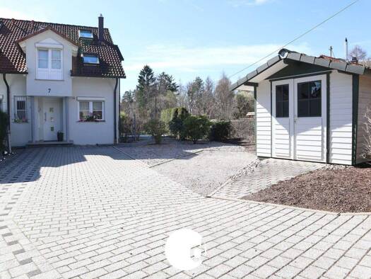 Doppelhaushälfte zum Kauf 1.095.000 € 6 Zimmer 170 m² 568 m² Grundstück frei ab 01.08.2026 Leinfelden Leinfelden-Echterdingen 70771