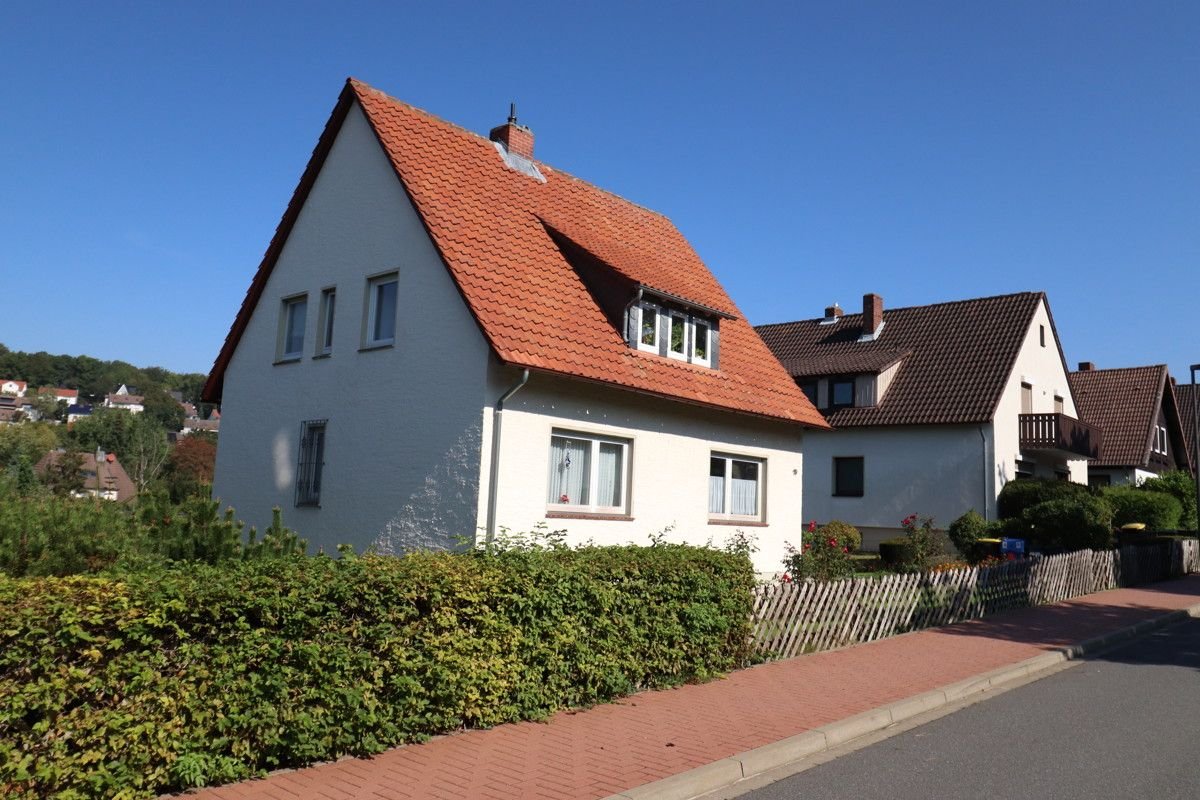 Mehrfamilienhaus zum Kauf 234.000 € 6 Zimmer 115 m²<br/>Wohnfläche 935 m²<br/>Grundstück Bad Harzburg Bad Harzburg 38667