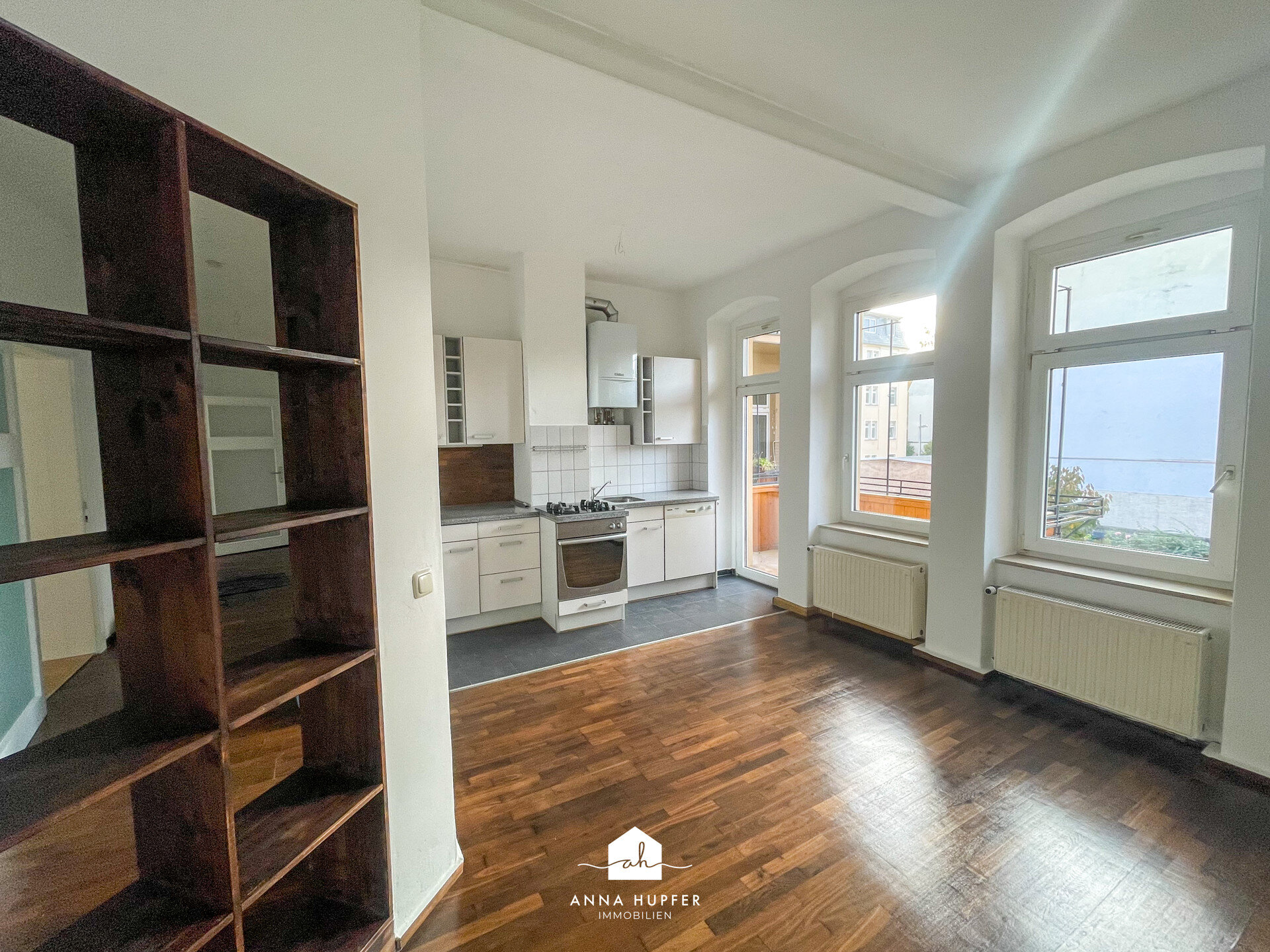 Wohnung zur Miete 530 € 3 Zimmer 88 m²<br/>Wohnfläche 1.<br/>Geschoss ab sofort<br/>Verfügbarkeit Straße des Friedens 19 Debschwitz 1 Gera 07548