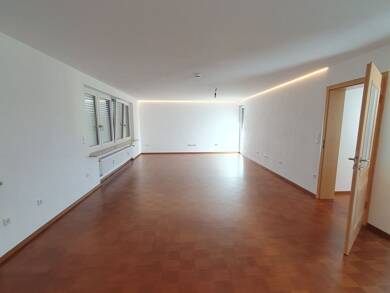 Wohnung zur Miete 1.200 € 4 Zimmer 120 m² Geschoss 1/2 frei ab sofort Wenzenbach Wenzenbach 93173