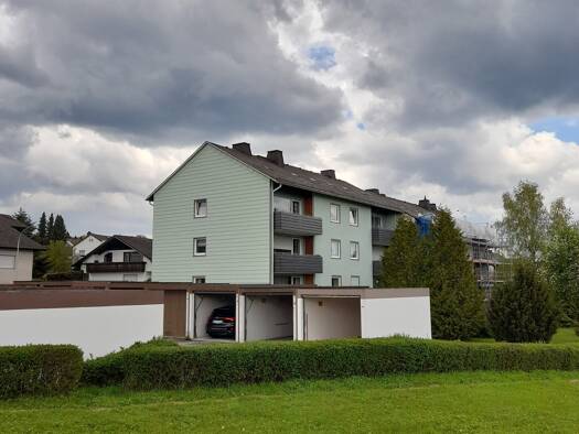 Wohnung zum Kauf 105.000 € 4 Zimmer 95,4 m² Geschoss 2/2 Naila Naila 95119