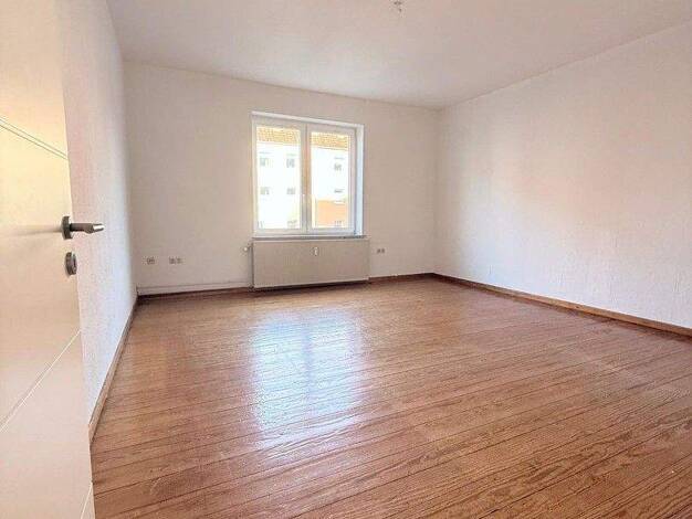 Wohnung zur Miete 575 € 2 Zimmer 60 m² EG frei ab 01.01.2026 Waldstraße 27 Westliche Höhe Flensburg 24939