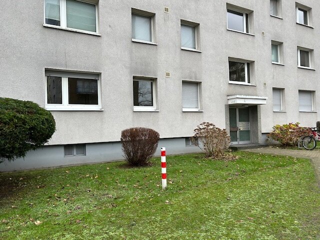 Wohnung zum Kauf provisionsfrei 262.000 € 4 Zimmer 89,8 m²<br/>Wohnfläche EG<br/>Geschoss Niederbeckstraße 4 Lichtenbroich Düsseldorf 40472