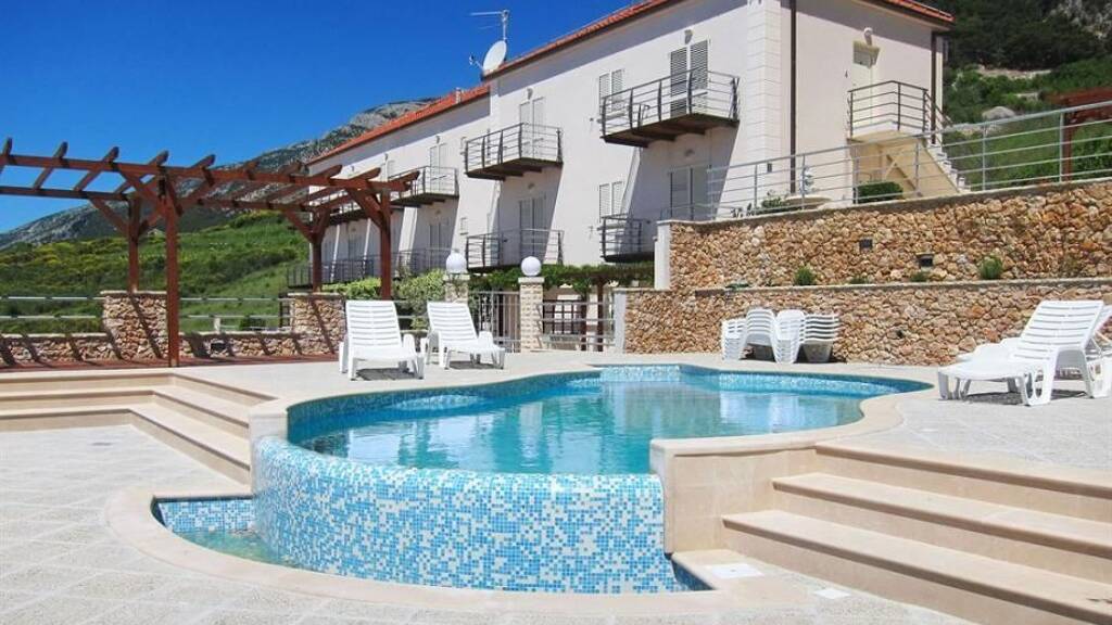 Haus zum Kauf 2.000.000 € 20 Zimmer 1.000 m² 900 m² Grundstück Bol