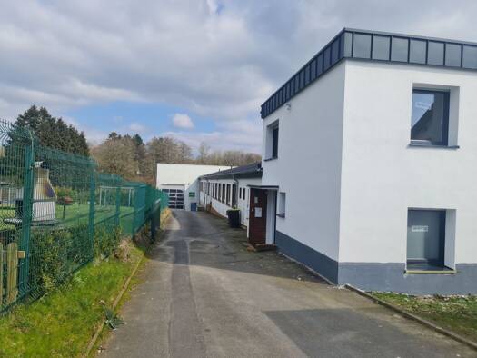 Werkstatt zum Kauf provisionsfrei 550.000 € 824 m² Lagerfläche Halver 58553