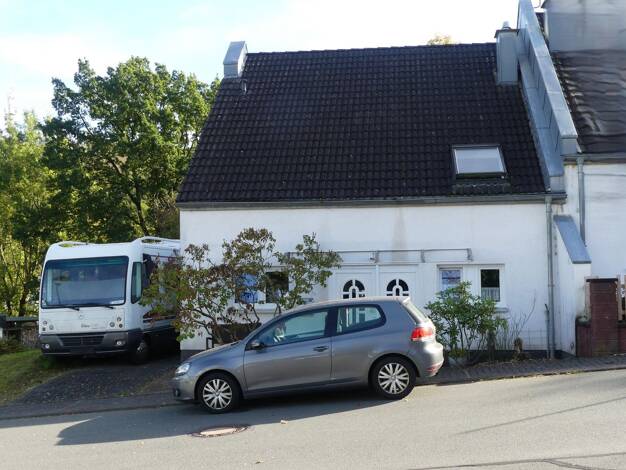 Einfamilienhaus zum Kauf provisionsfrei 178.000 € 1 Zimmer 137 m² 373 m² Grundstück Oberveischede Olpe 57462